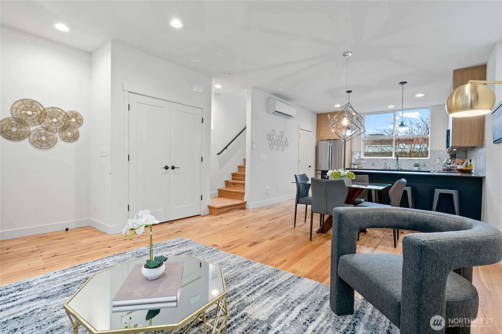 4517 B Sunnyside Avenue N, Seattle, WA 98103