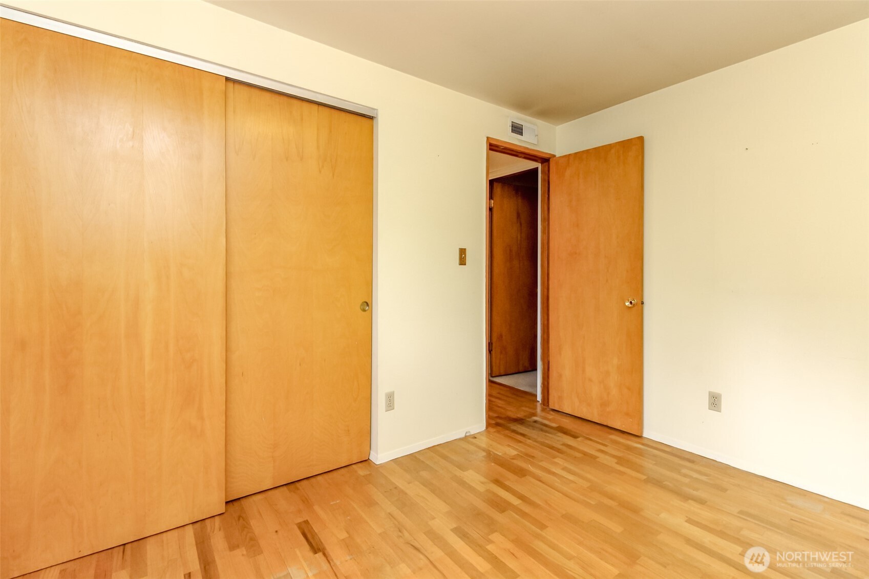 2709 SW 332nd Place , Federal Way, WA 98023