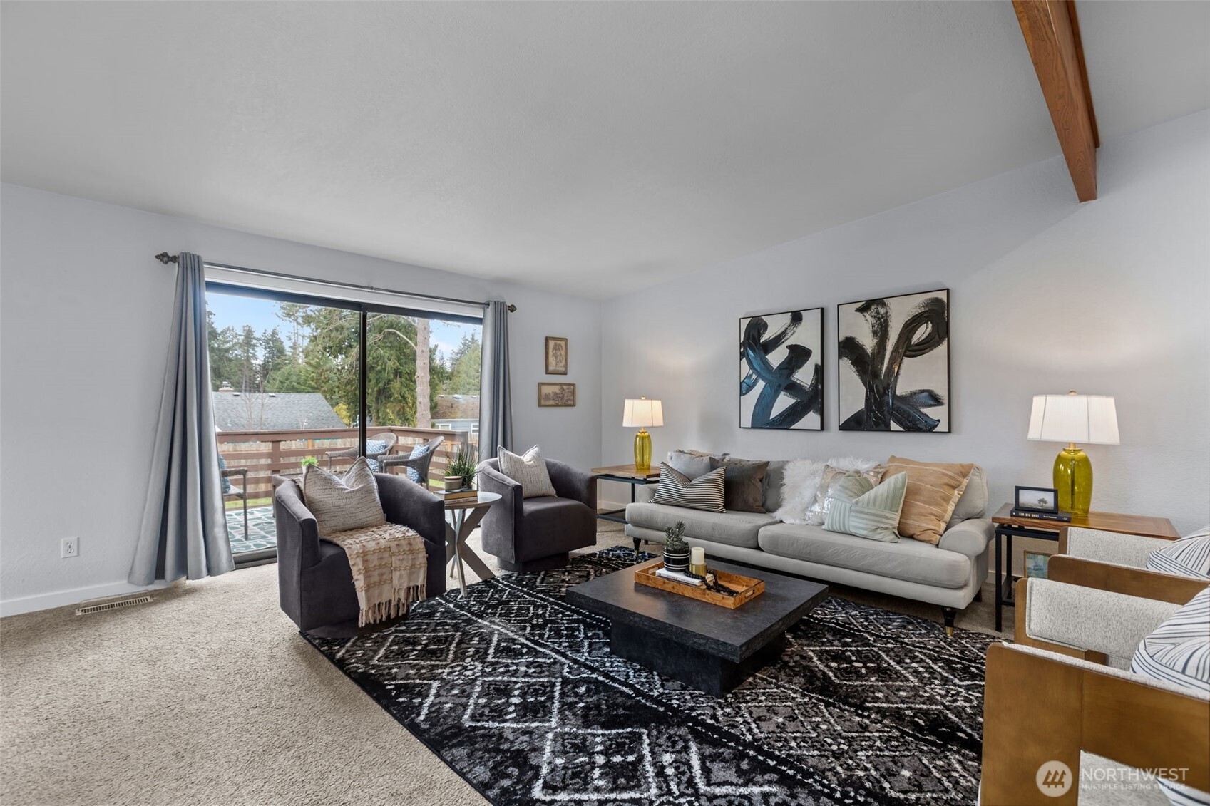 17545 12th Avenue NE, Shoreline, WA 98155