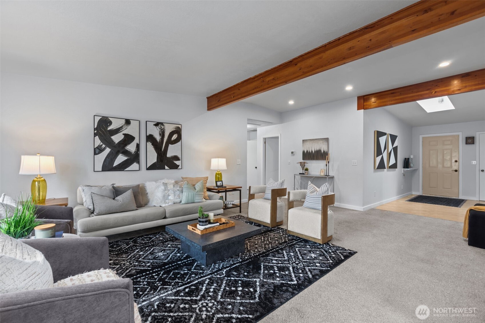 17545 12th Avenue NE, Shoreline, WA 98155