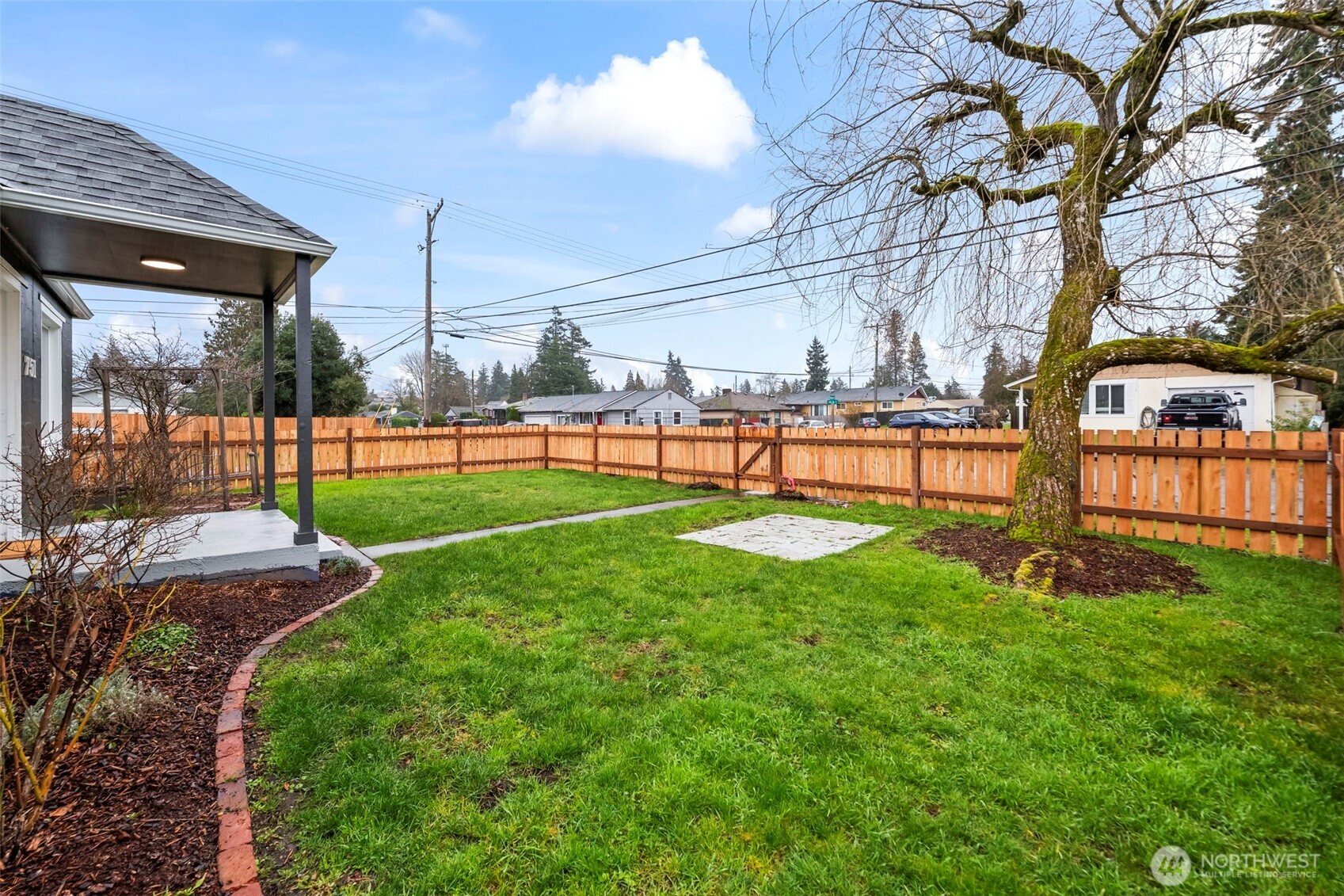 751 110th Street S, Tacoma, WA 98444