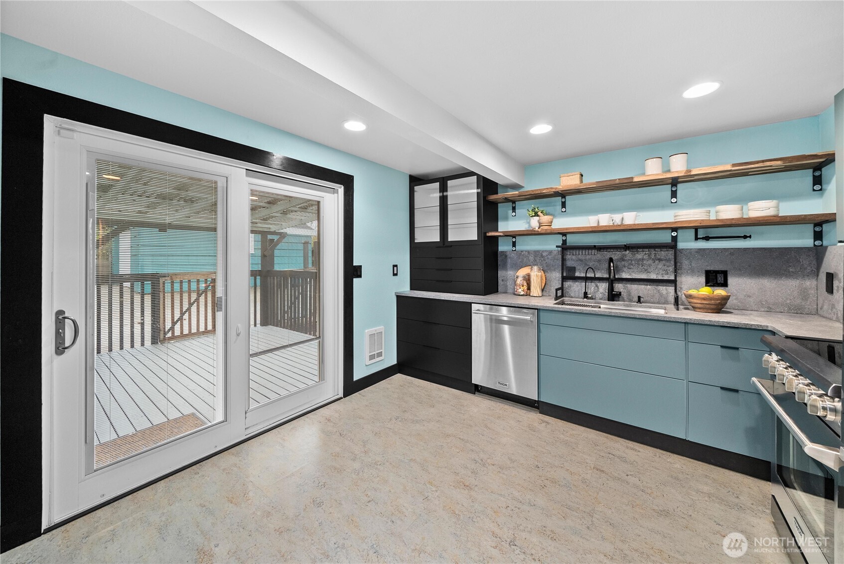 7315 S 115th Street , Seattle, WA 98178-3022