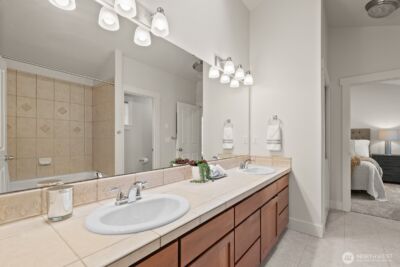 121 21st Avenue E #C, Seattle, WA 98112 - Photo 24