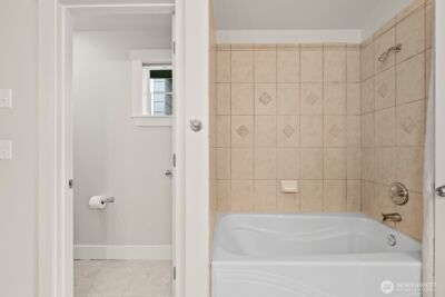 121 21st Avenue E #C, Seattle, WA 98112 - Photo 26