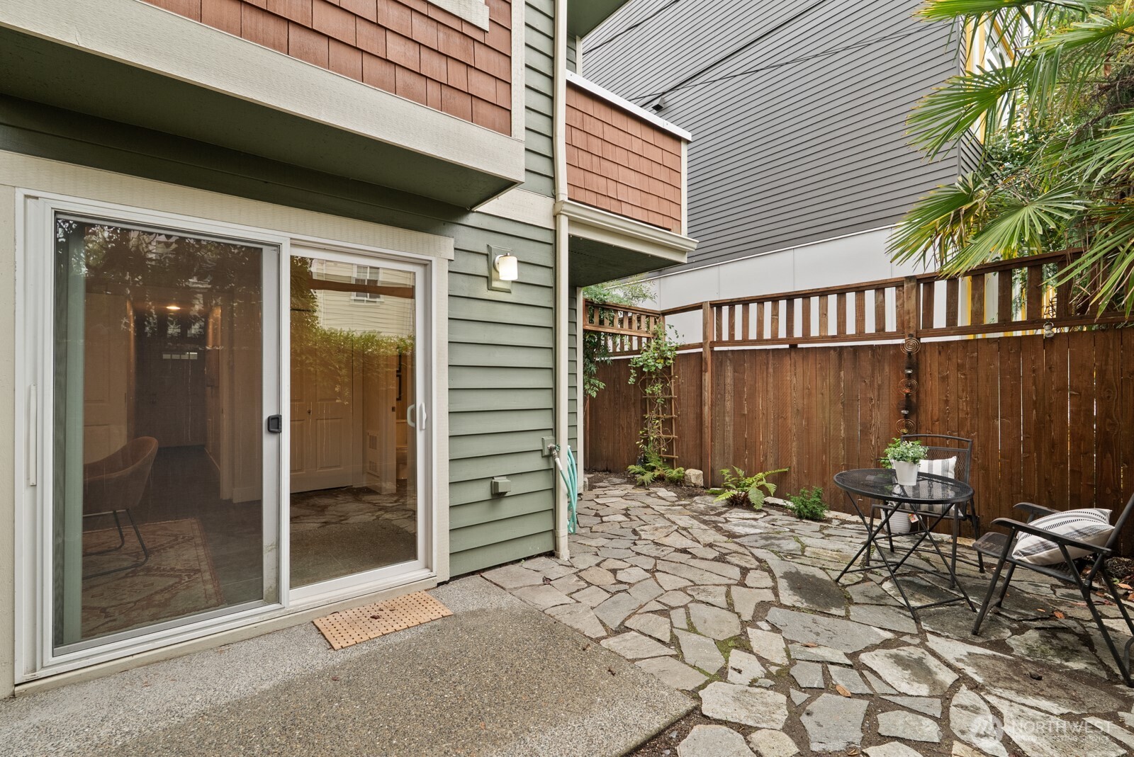 121 21st Avenue E #C, Seattle, WA 98112