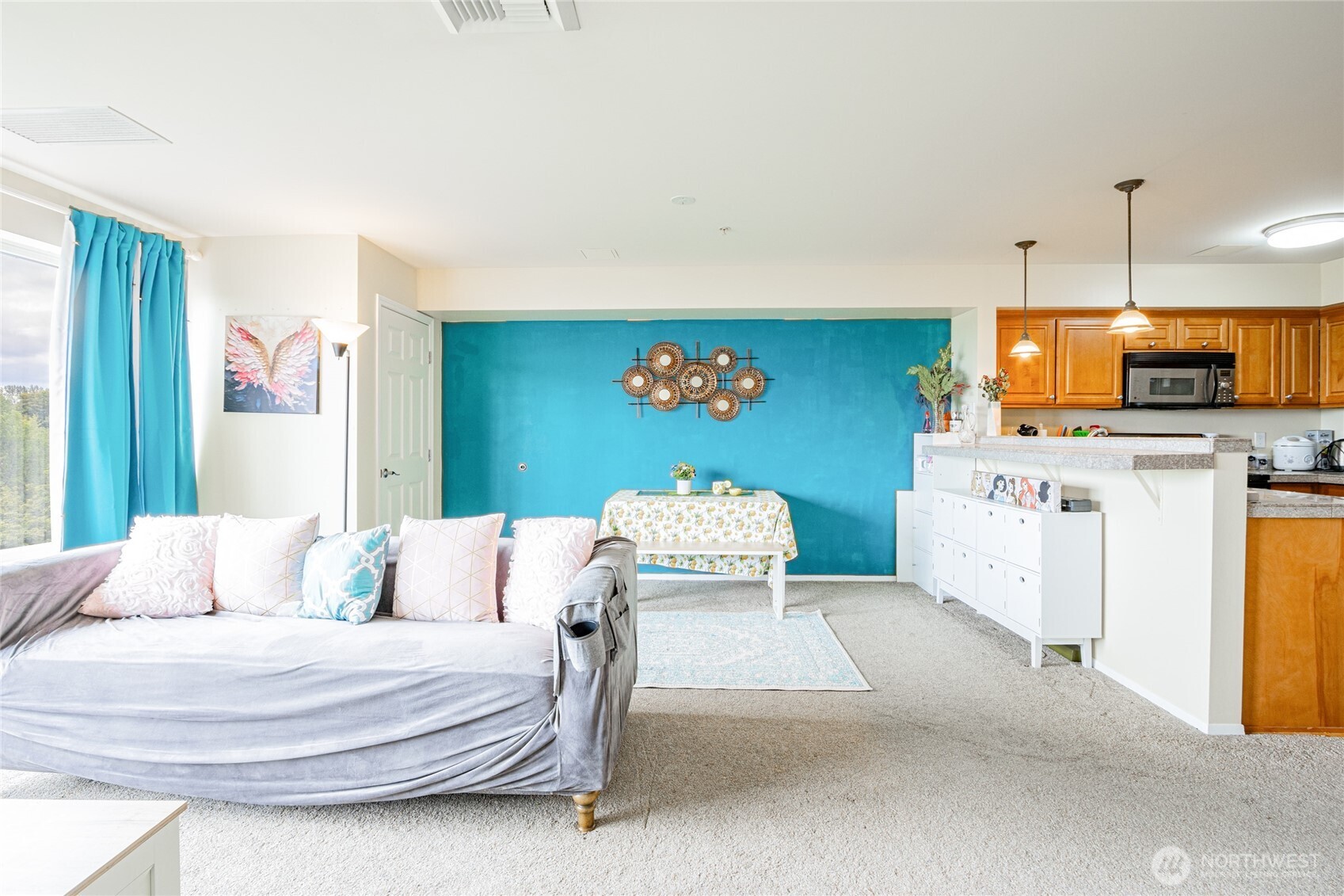 3201 Pacific Avenue #403, Tacoma, WA 98418