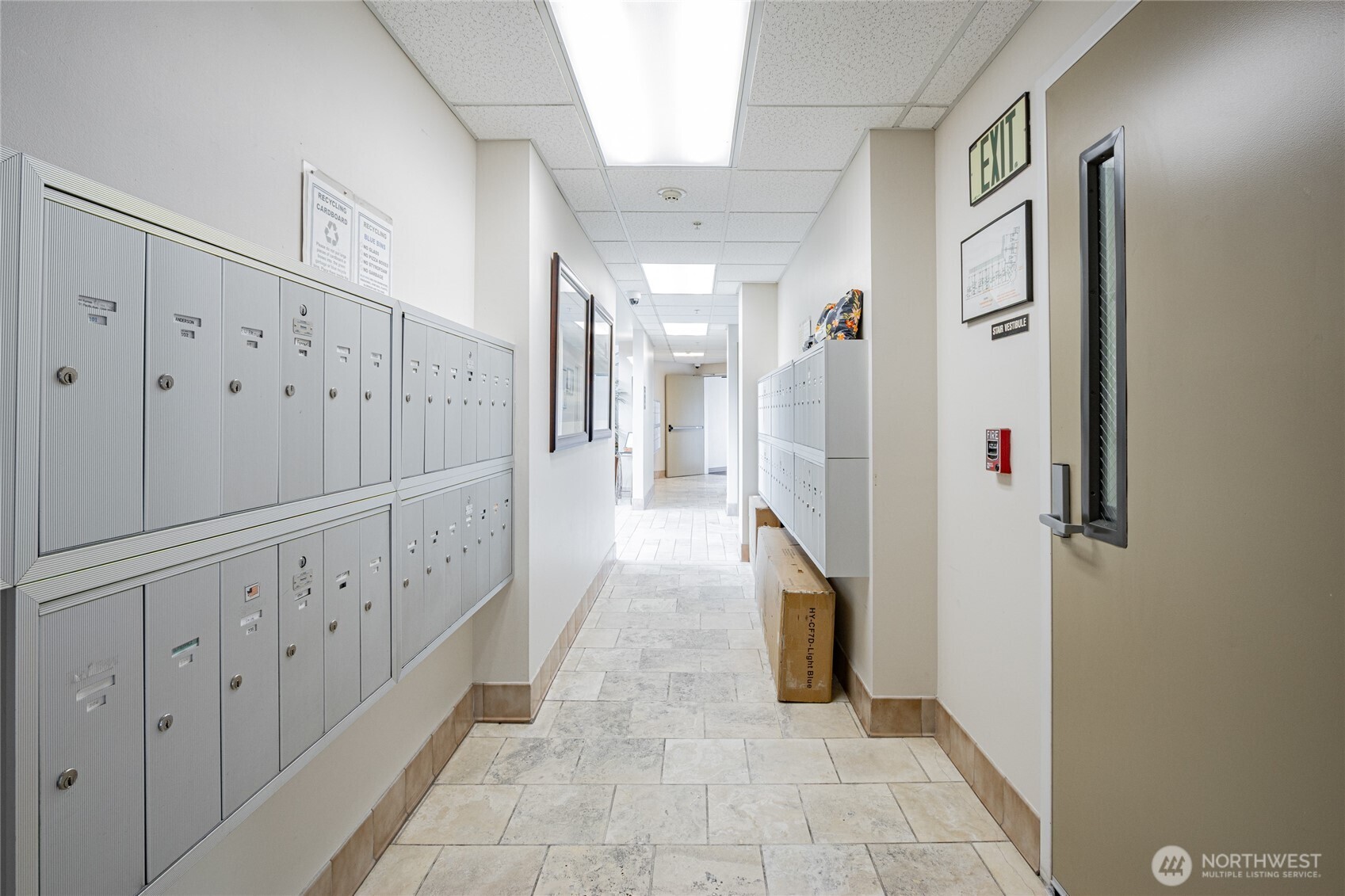 3201 Pacific Avenue #403, Tacoma, WA 98418