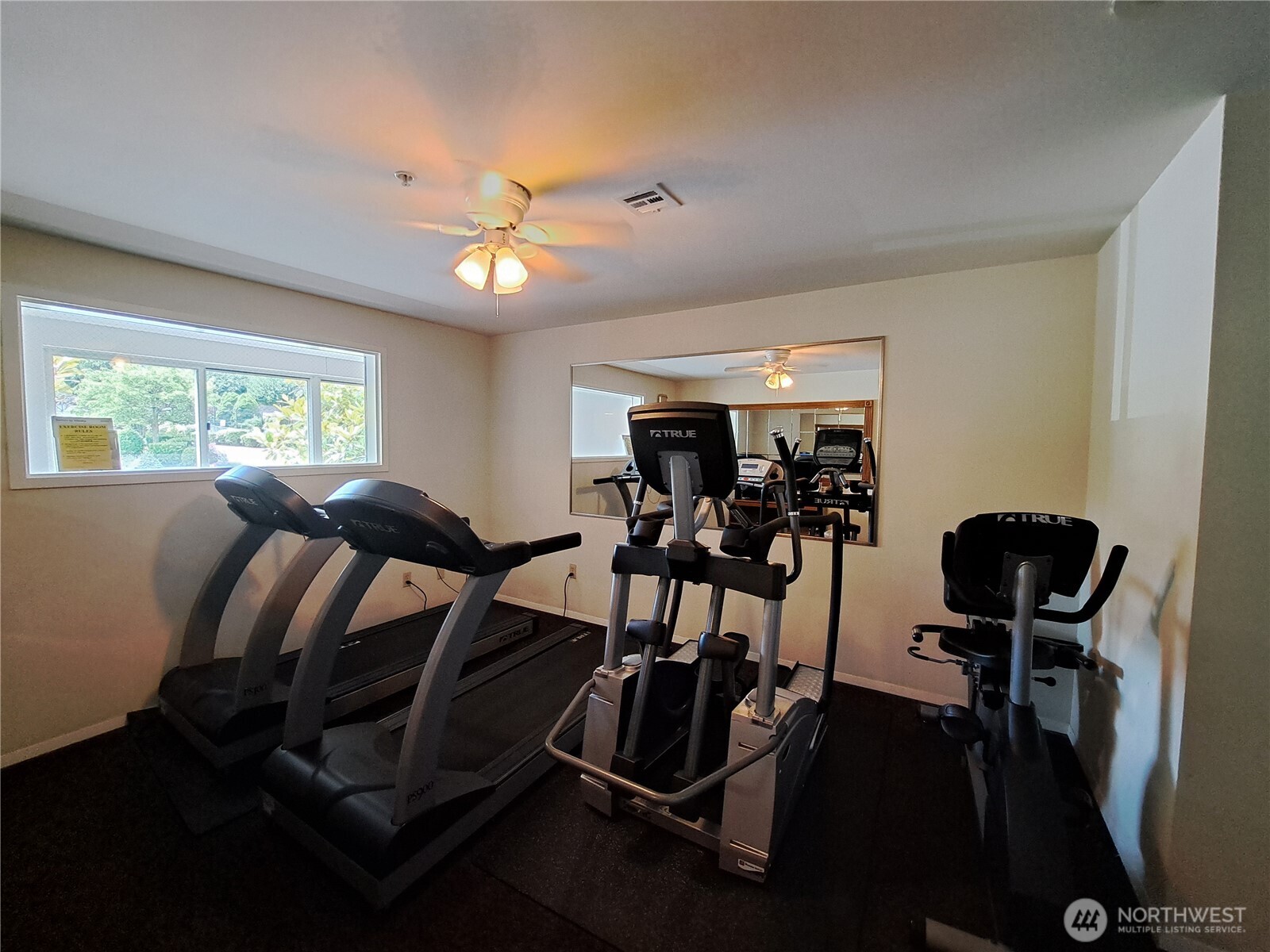 3201 Pacific Avenue #403, Tacoma, WA 98418