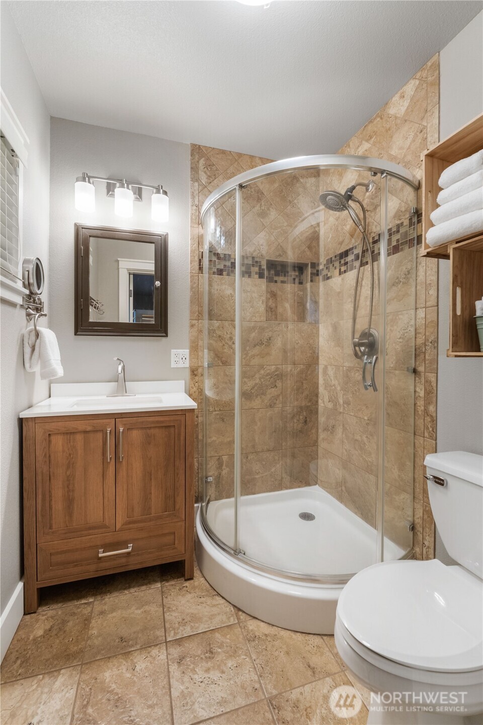 1705 Marshall Avenue , Enumclaw, WA 98022