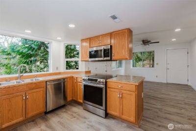 16326 SE Auburn-Black Diamond Road , Auburn, WA 98092 - Photo 10