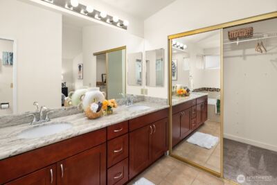 24341 SE 42nd Place , Issaquah, WA 98029 - Photo 28