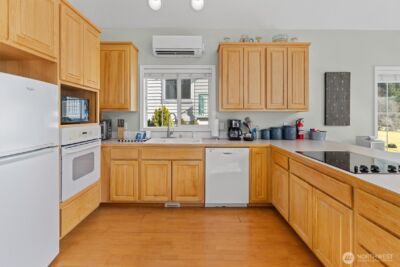 481 Maple Grove Road , Port Angeles, WA 98363-8691 - Photo 9