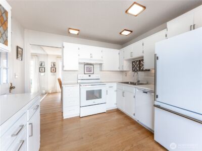 934 Stevens Street , Wenatchee, WA 98801 - Photo 12