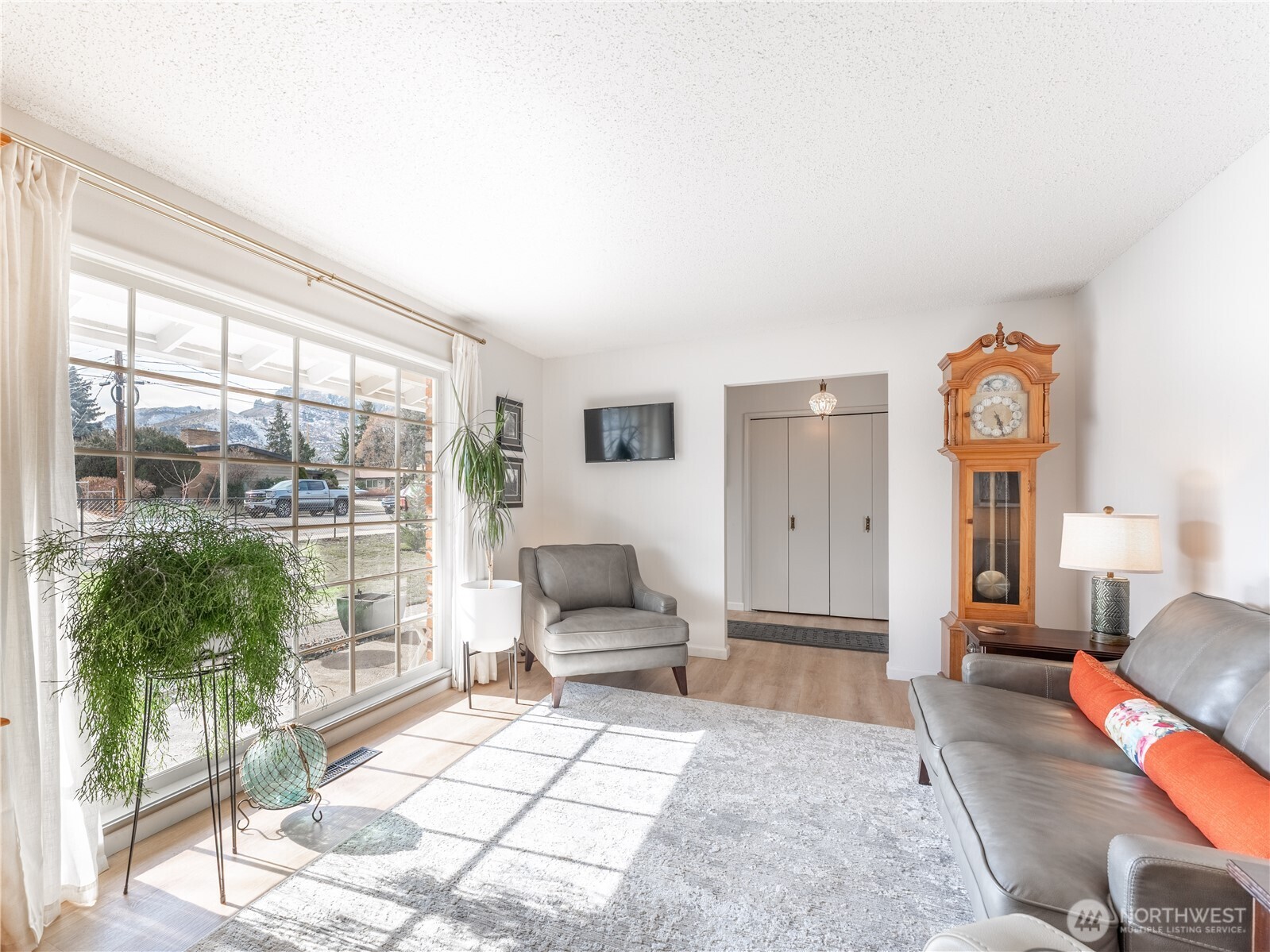 934 Stevens Street , Wenatchee, WA 98801