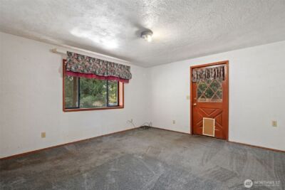 1511 SE Dickinson Avenue , Shelton, WA 98584 - Photo 20