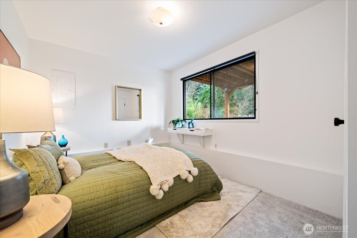 10901 NE 151st Street , Bothell, WA 98011