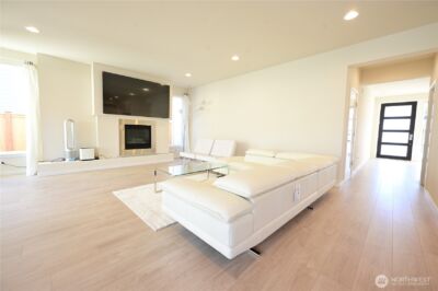 16327 25th St E , Lake Tapps, WA 98391 - Photo 3