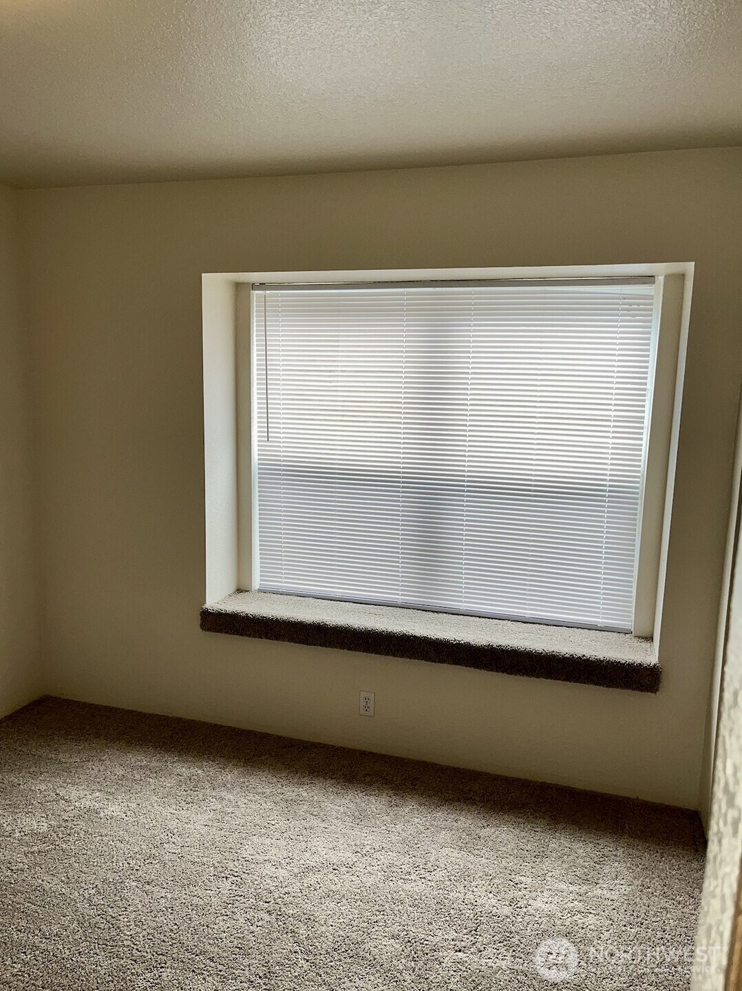 522 E 32nd Street , Tacoma, WA 98404