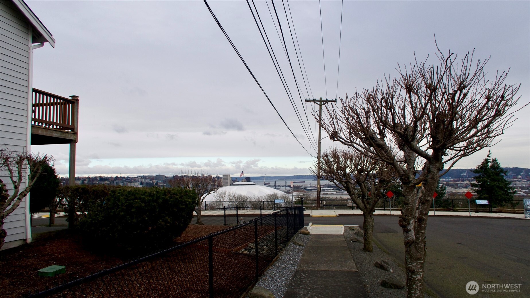 522 E 32nd Street , Tacoma, WA 98404