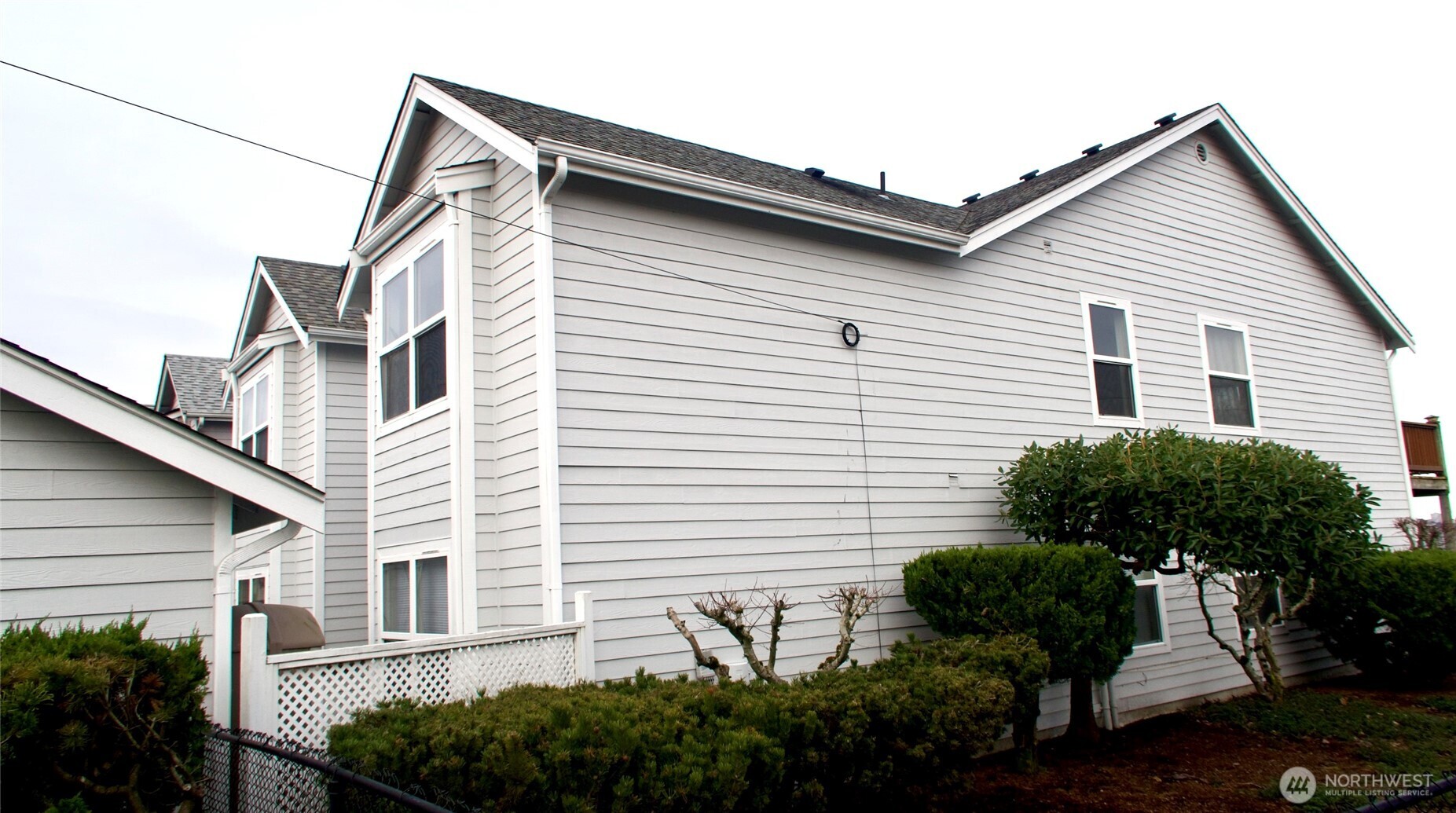 522 E 32nd Street , Tacoma, WA 98404