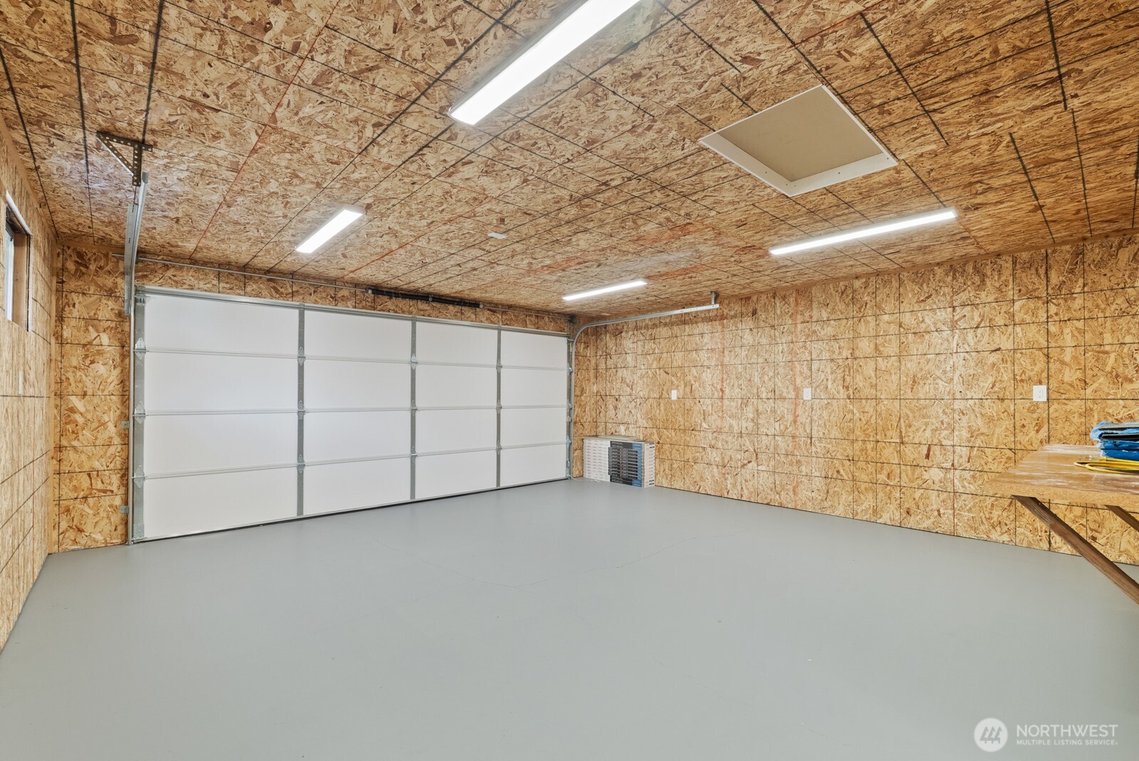 507 Center St W , Eatonville, WA 98328