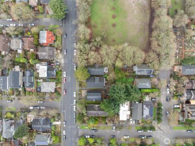 4616 Meridian Avenue N, Seattle, WA 98103-6936 - Photo 36