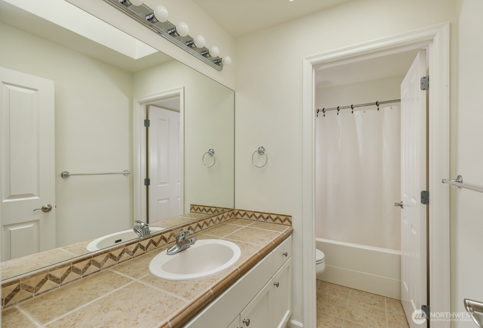 16442 SE 166th Terrace , Renton, WA 98058