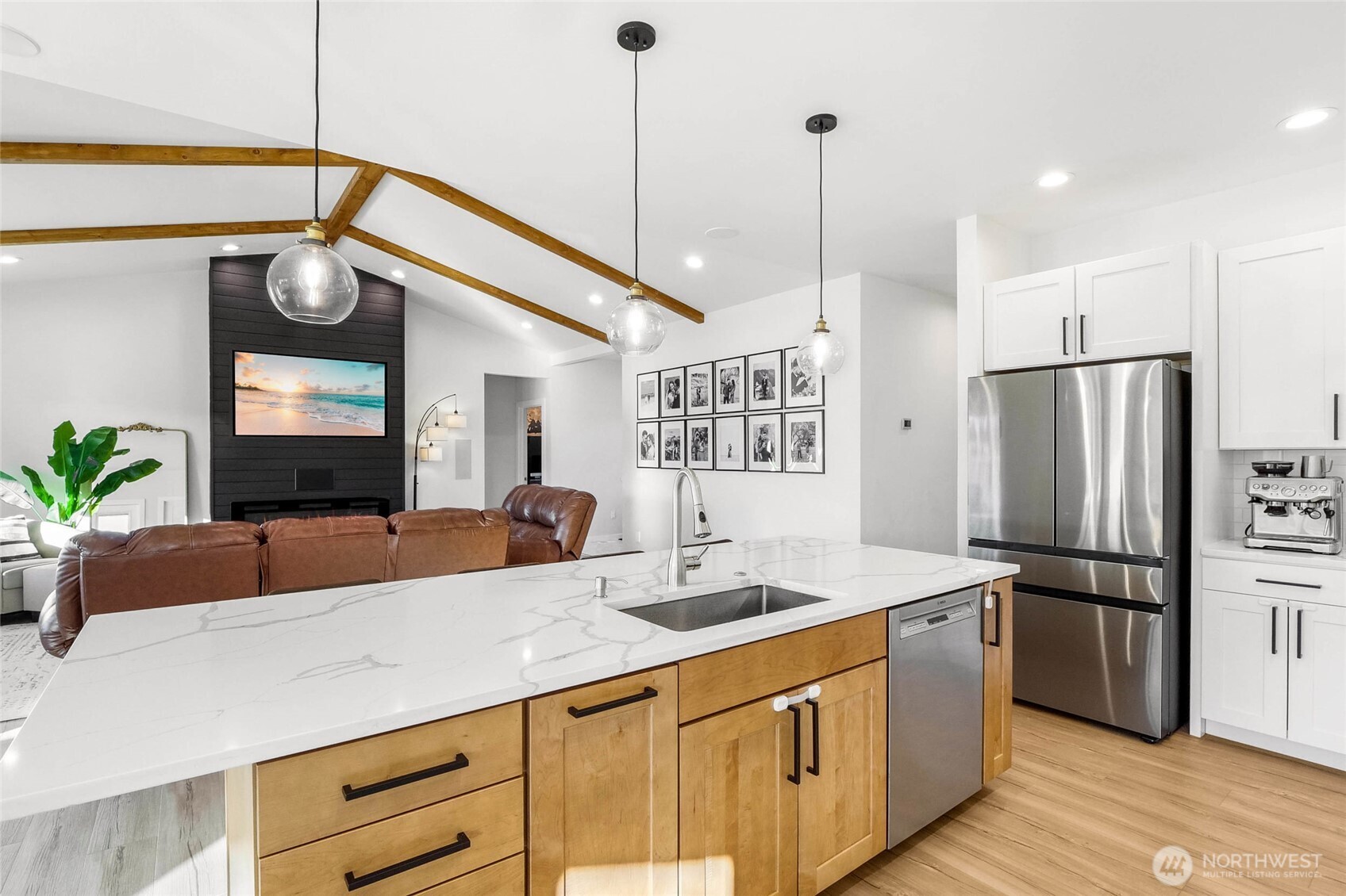 2054 Road H.2 NE, Moses Lake, WA 98837