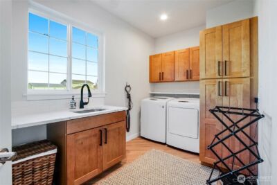 2054 Road H.2 NE, Moses Lake, WA 98837 - Photo 29