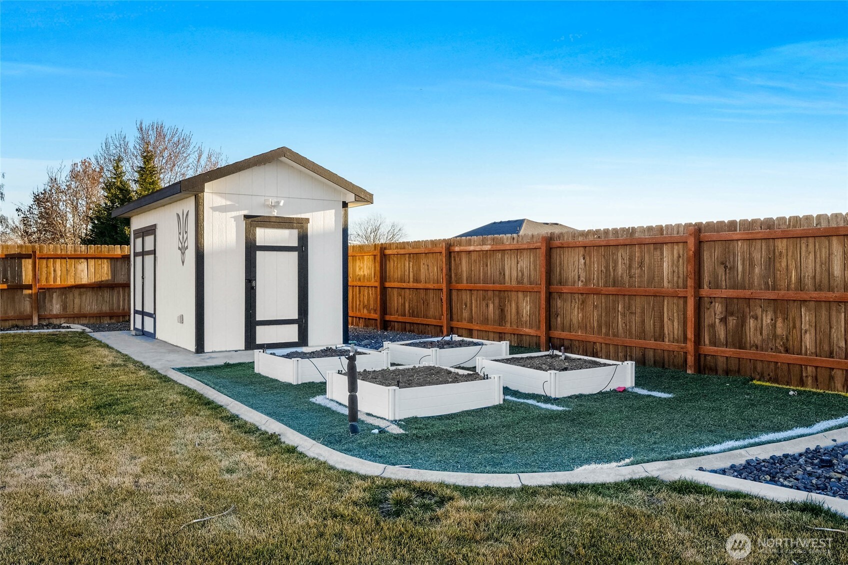 2054 Road H.2 NE, Moses Lake, WA 98837