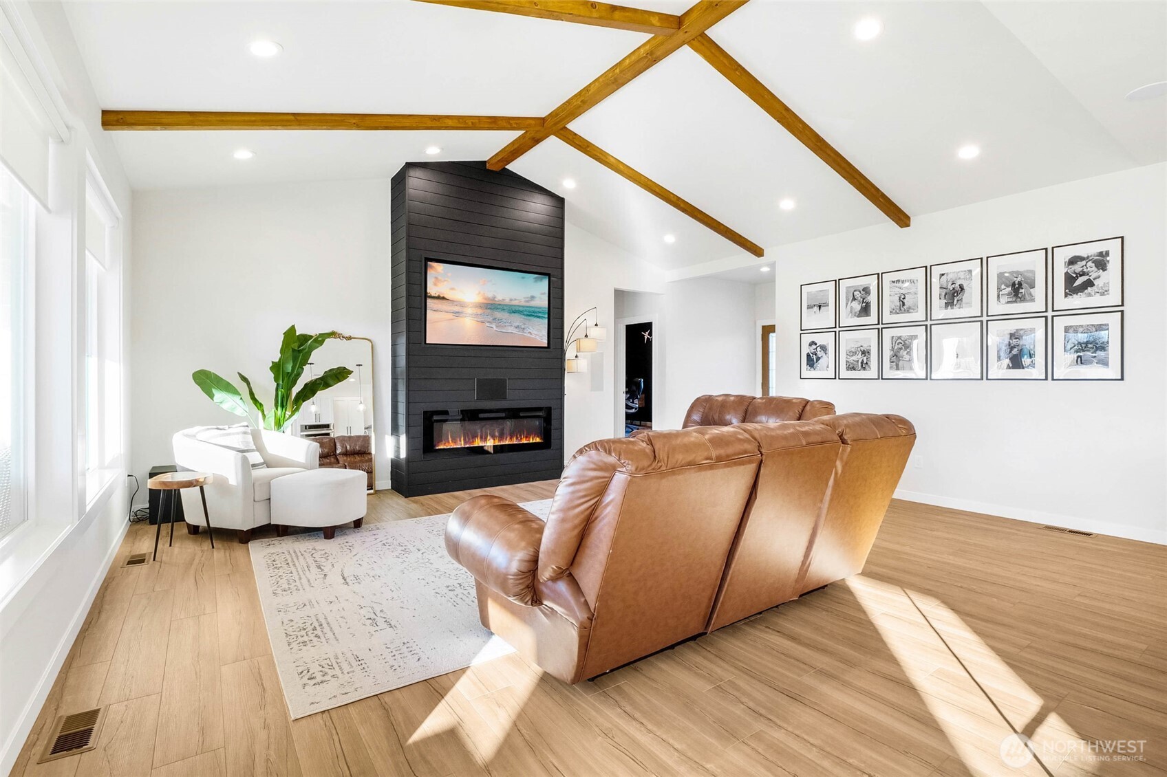 2054 Road H.2 NE, Moses Lake, WA 98837