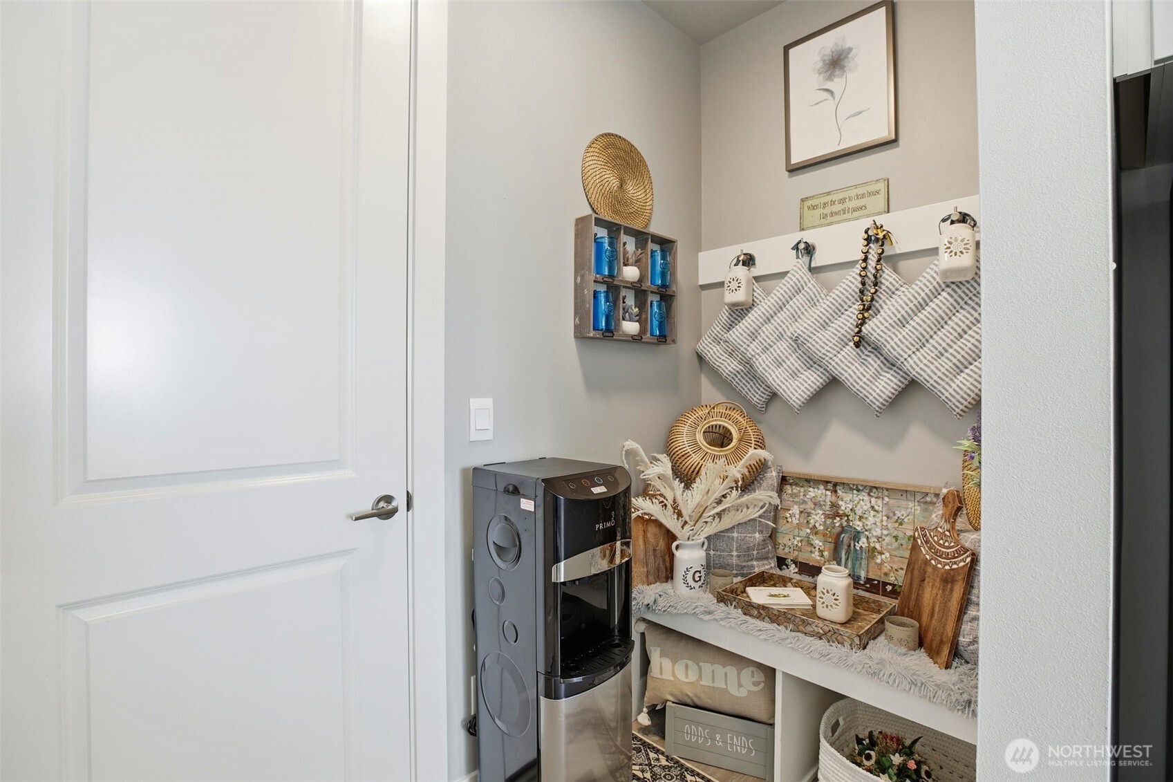 1189 Seawall Lane , Oak Harbor, WA 98277