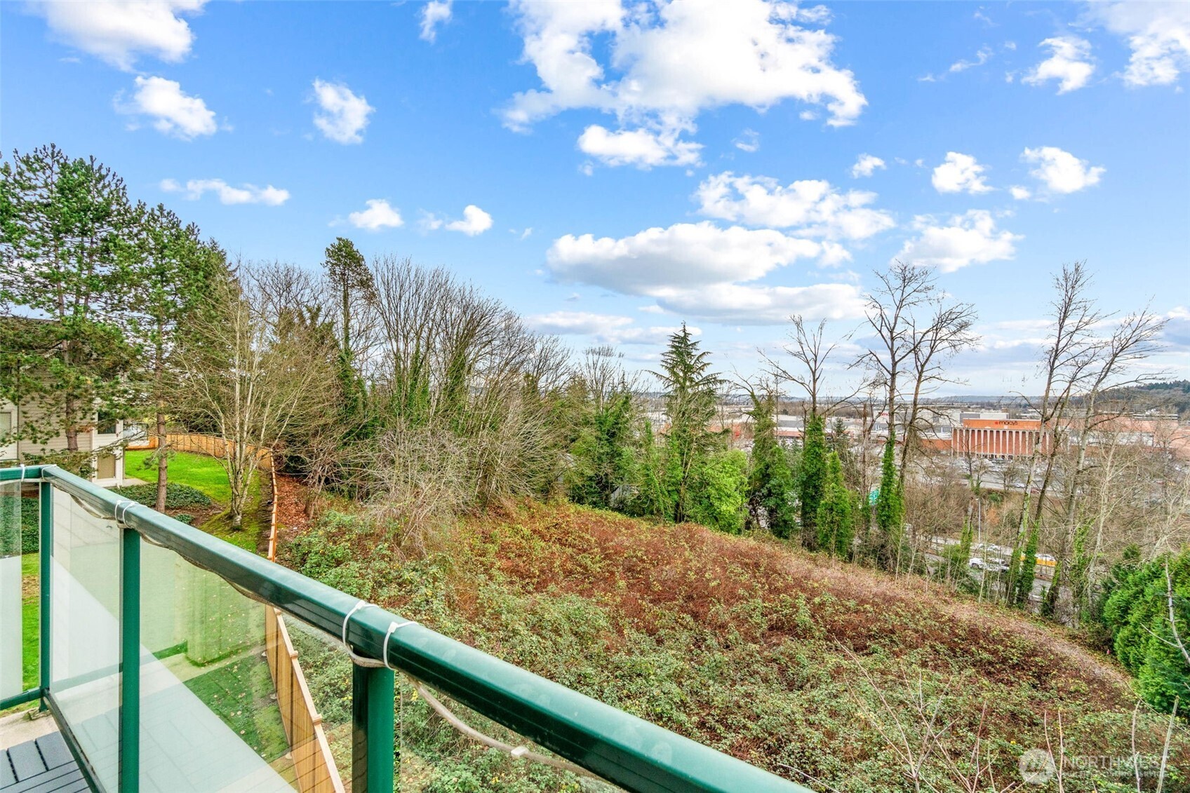 15325 Sunwood Boulevard #B304, Tukwila, WA 98188