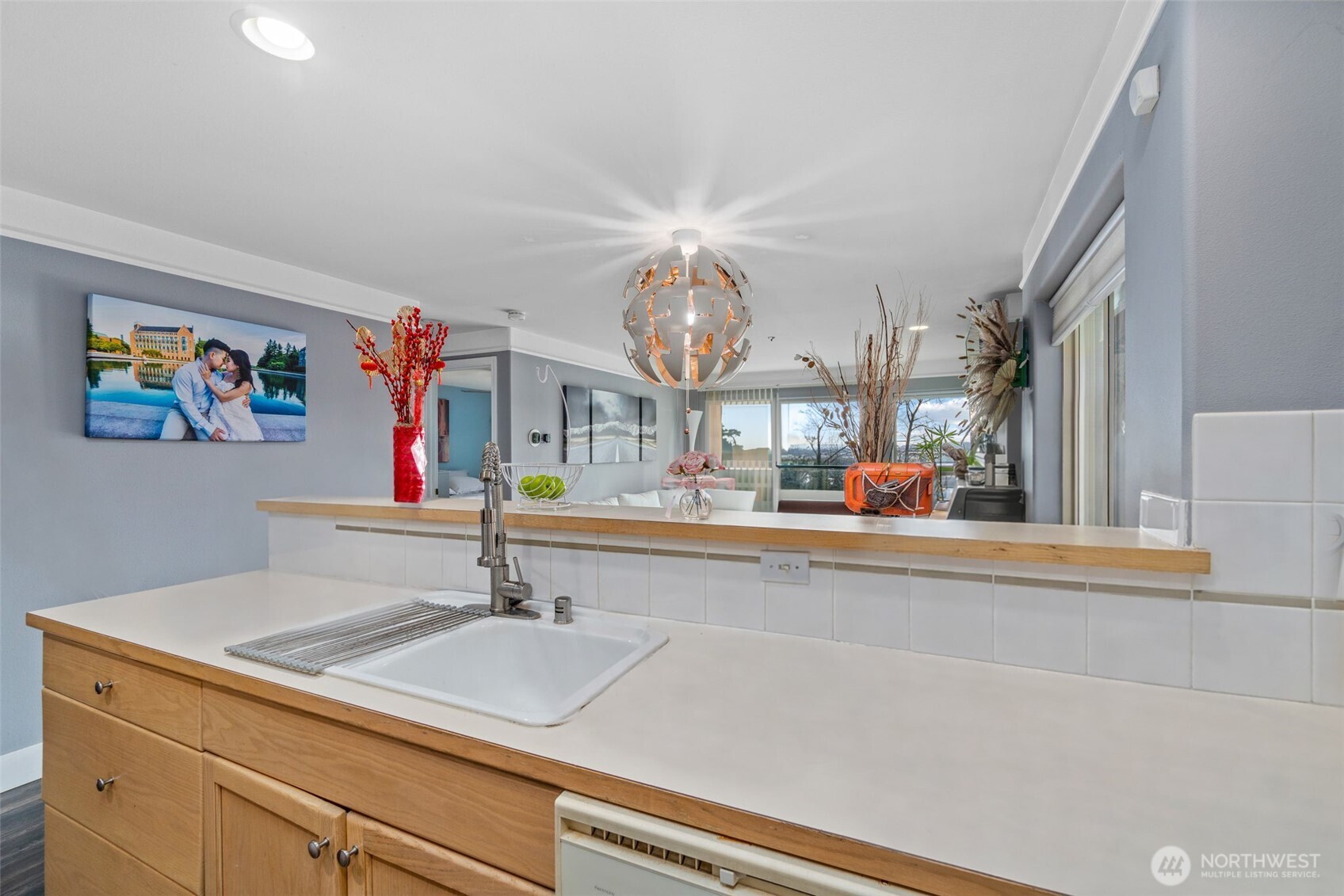 15325 Sunwood Boulevard #B304, Tukwila, WA 98188