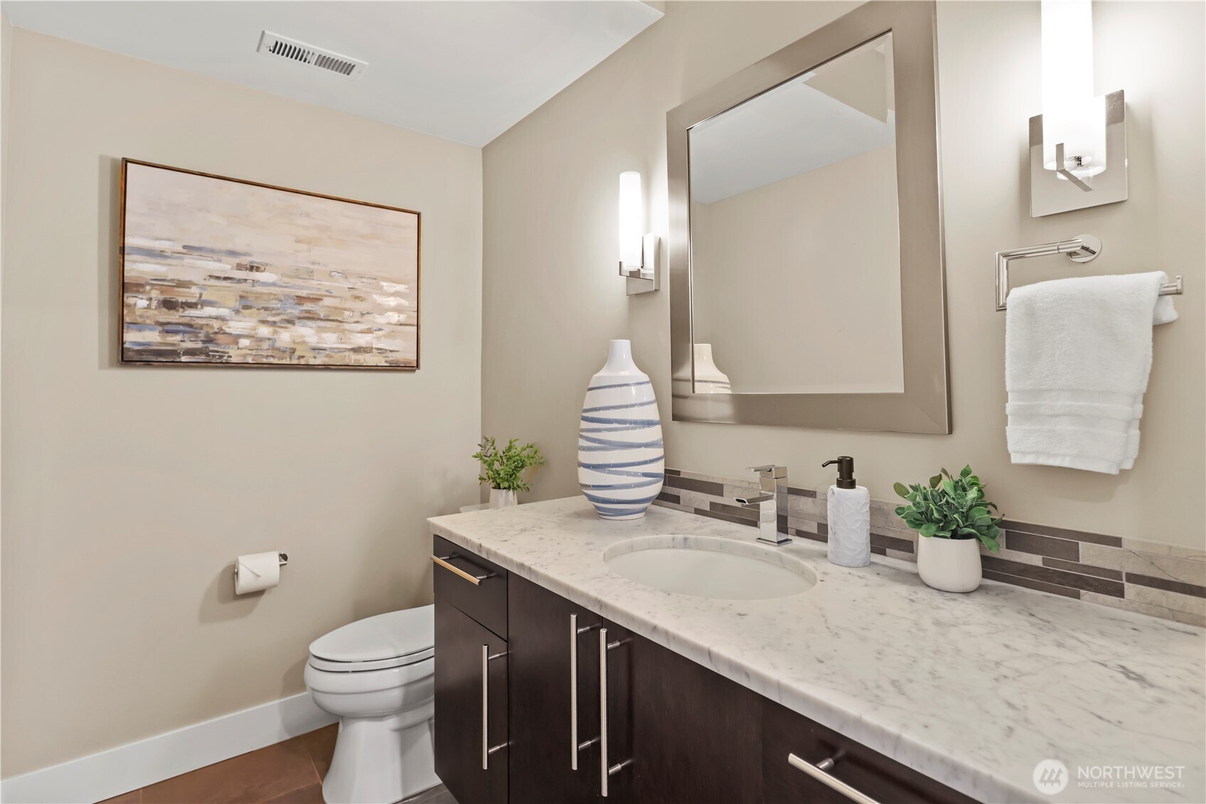 229 1st Street , Kirkland, WA 98033