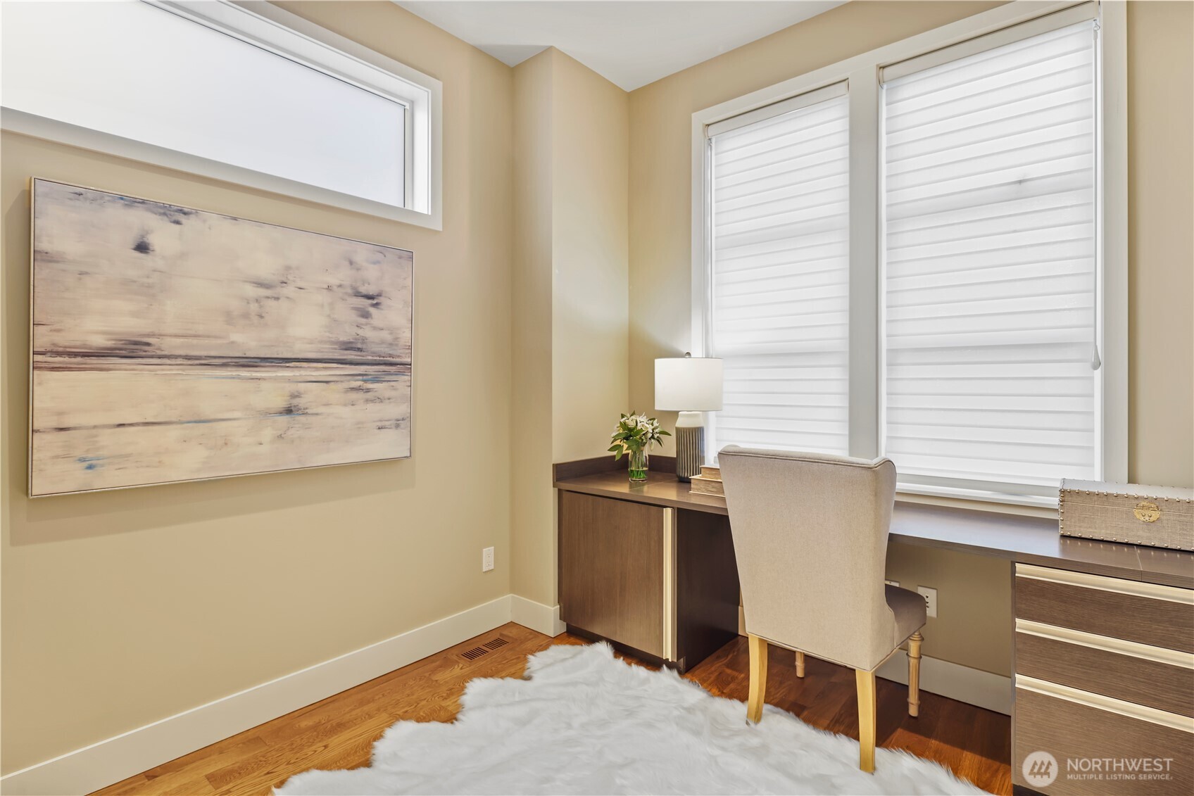 229 1st Street , Kirkland, WA 98033