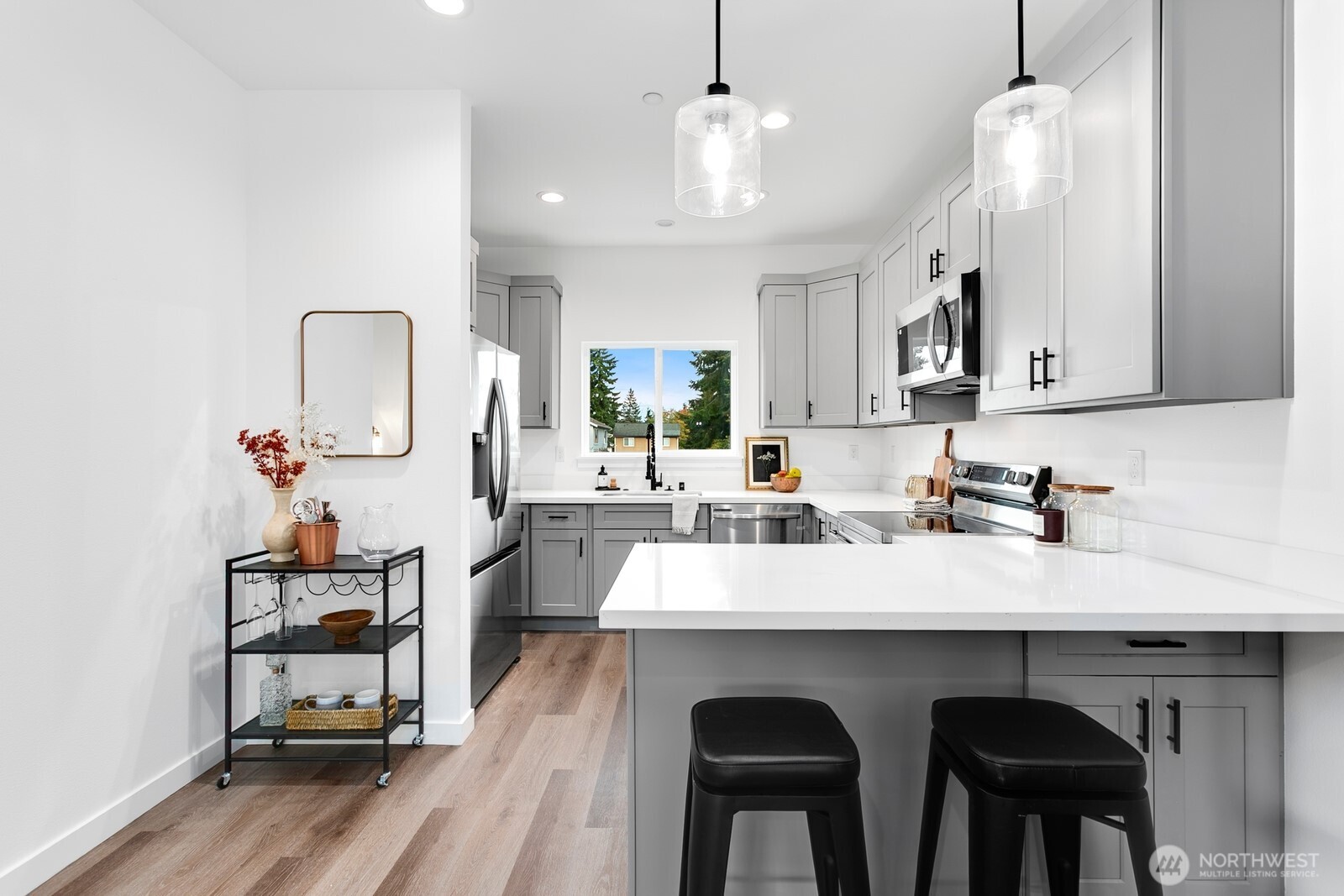 12111 E Gibson Road , Everett, WA 98204