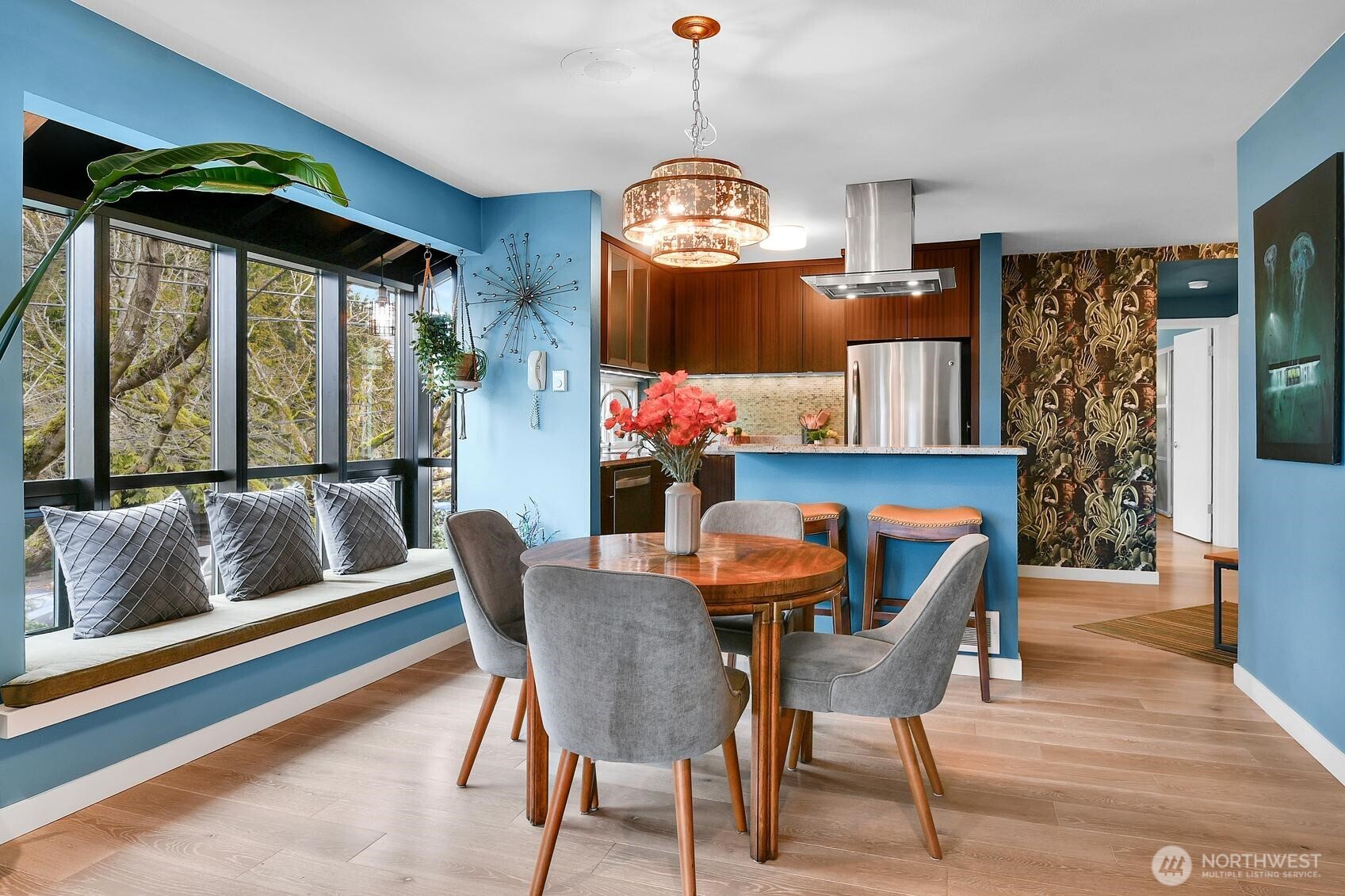 1601 E Columbia Street #201, Seattle, WA 98122