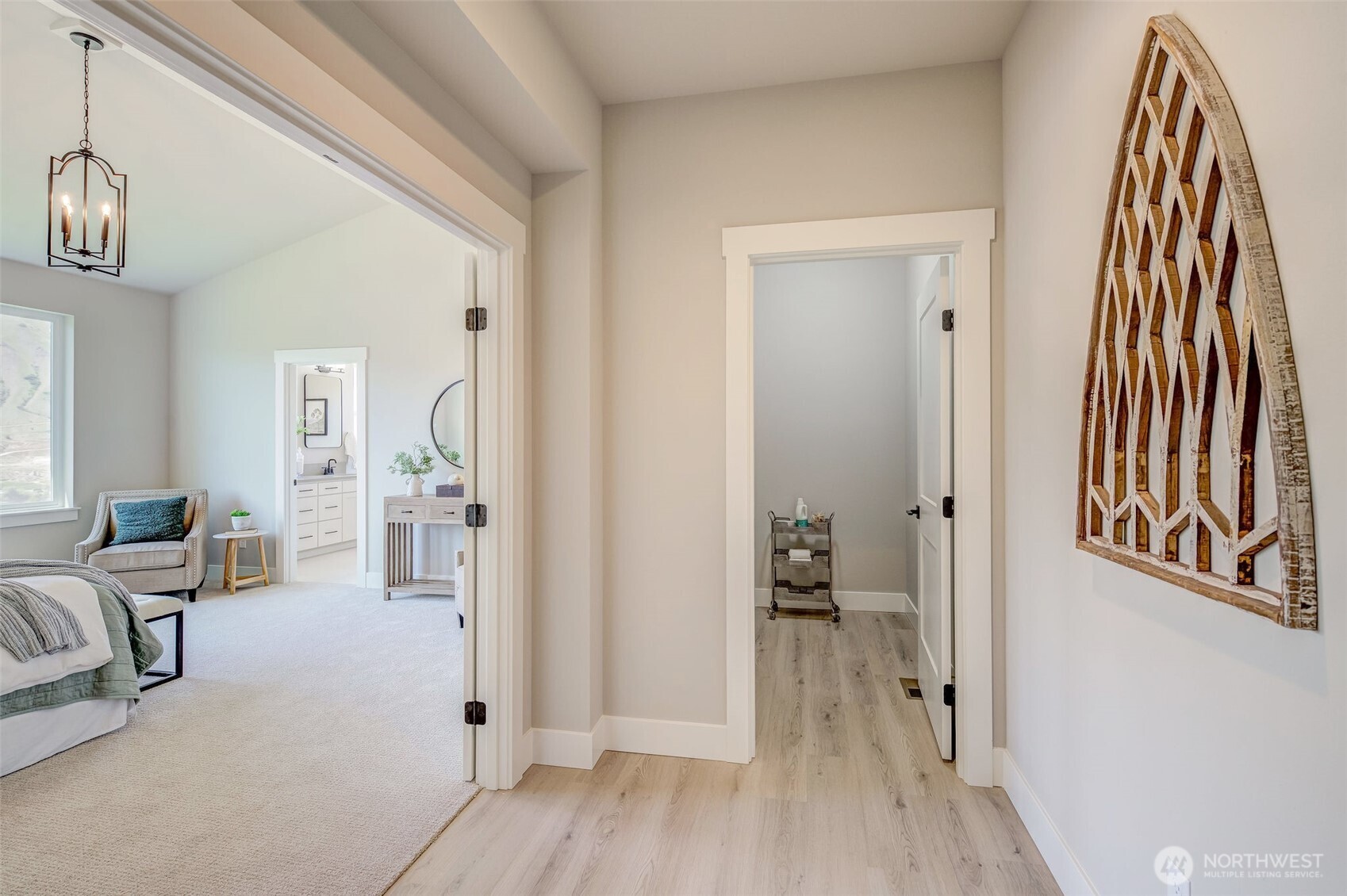 1580 S Kelvin Court , East Wenatchee, WA 98802