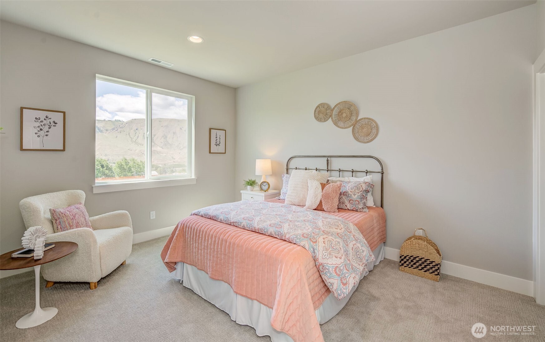 1580 S Kelvin Court , East Wenatchee, WA 98802