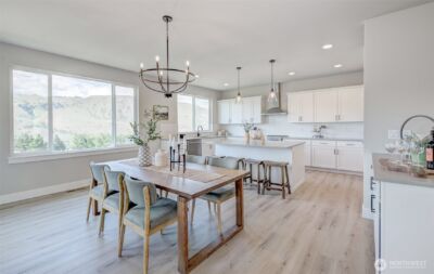 1580 S Kelvin Court , East Wenatchee, WA 98802 - Photo 4