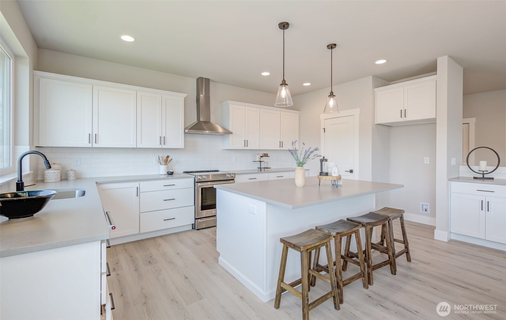 1580 S Kelvin Court , East Wenatchee, WA 98802