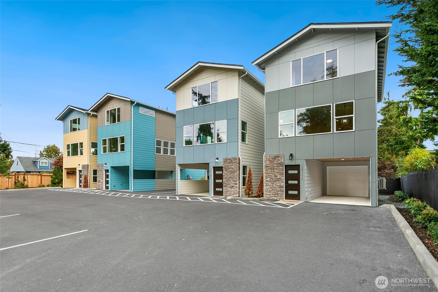 12107 E Gibson Road , Everett, WA 98204