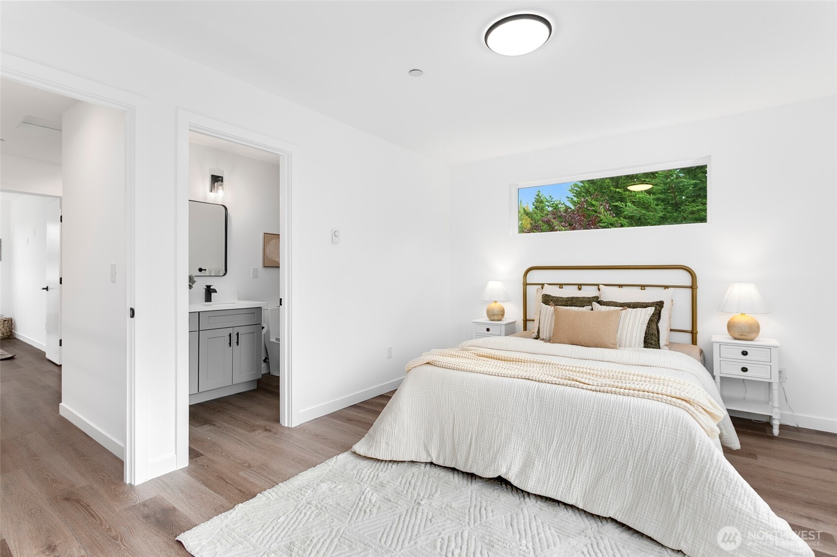 12107 E Gibson Road , Everett, WA 98204