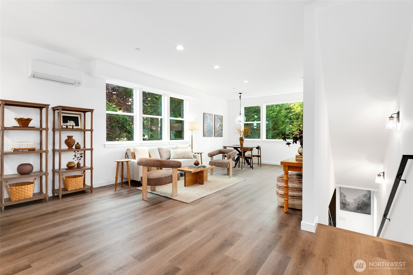 12107 E Gibson Road , Everett, WA 98204