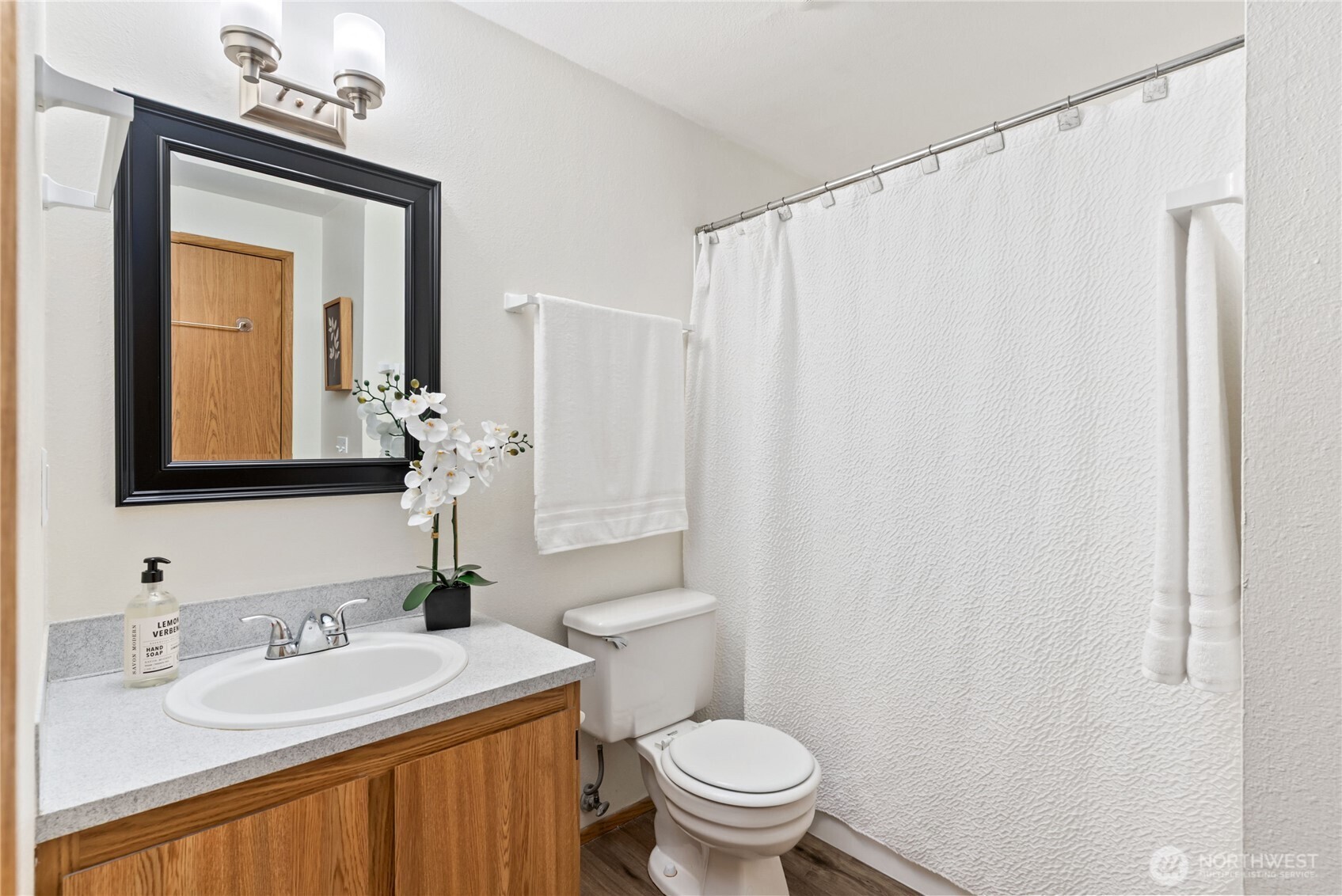 25720 114th Avenue SE #F307, Kent, WA 98030