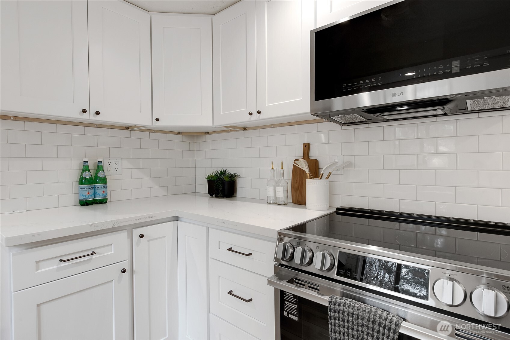 1316 SE 7th Street , Puyallup, WA 98372