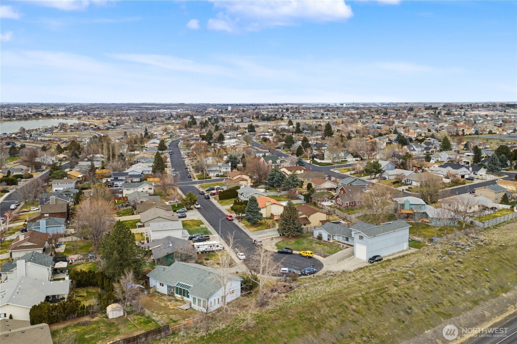 2238 S Crestmont Drive , Moses Lake, WA 98837