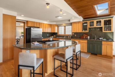 6114 104th Avenue NE, Kirkland, WA 98033 - Photo 9