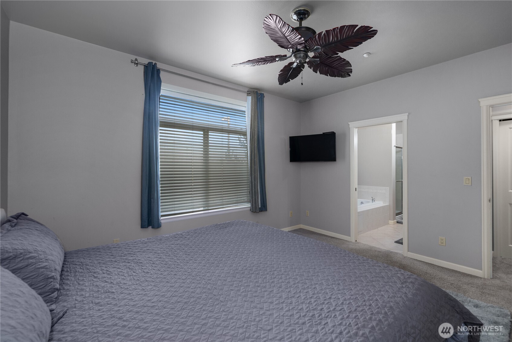 2440 S Steele Street #211, Tacoma, WA 98405